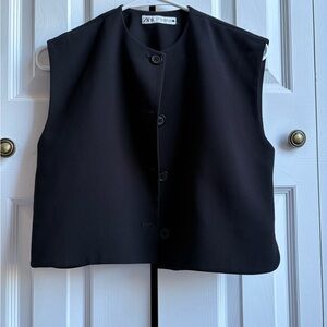 Zara Black Button-Up Vest